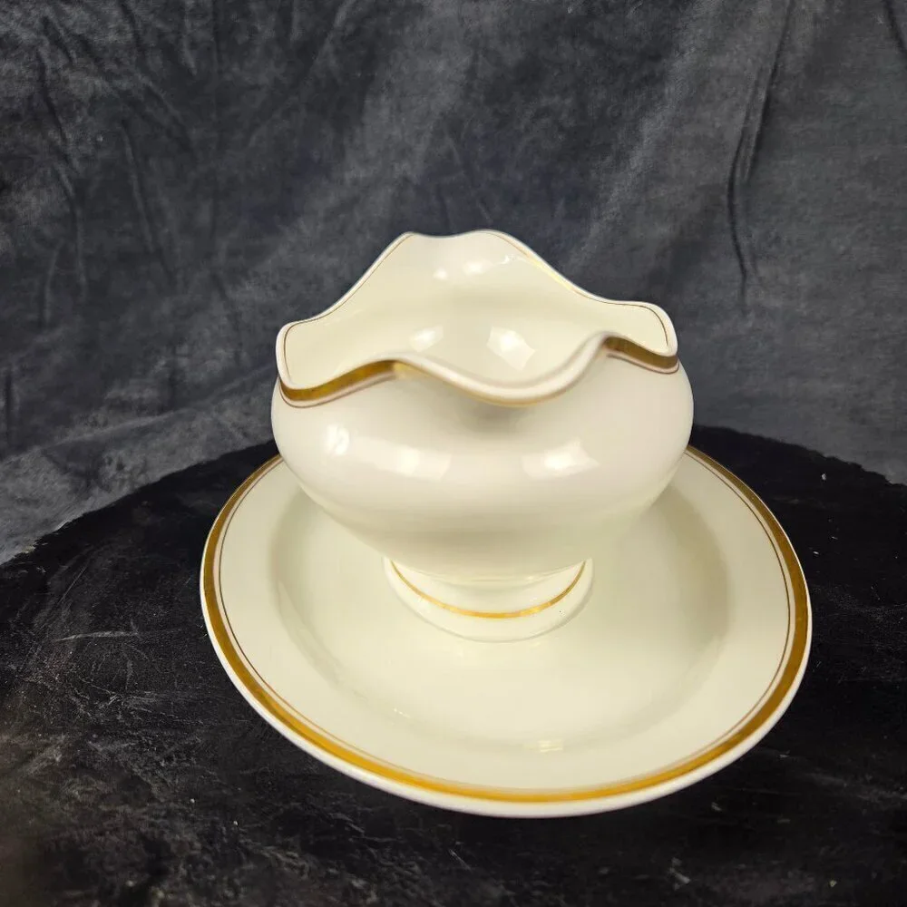 Haviland Limoges Gravy Boat with Underplate Attached Cream w/ Gold Accents Vtg